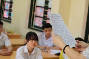 Học sinh TP HCM sẽ được miễn học phí