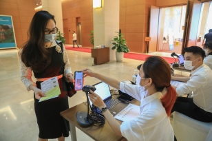Xét nghiệm COVID-19 trên nền tảng công nghệ số phục vụ kỳ họp Quốc hội