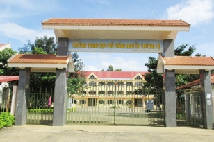 Xôn xao việc một trường cấp 3 phân công học sinh trực 9 ngày Tết