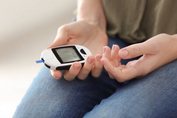 Mướp đắng có nhiều tác dụng tốt nhưng 4 nhóm người đại kỵ không nên ăn